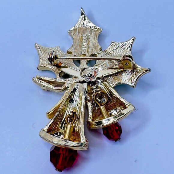 Beatrix Christmas Bells Brooch Pin Vintage Jewelry Green Holly Red Berry Sparkle - Picture 5 of 6